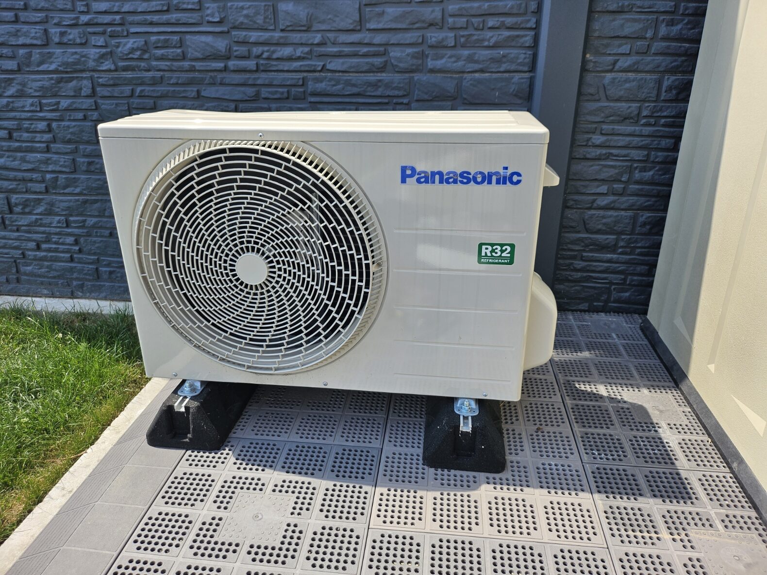 entretien de 10 Pompes à Chaleur Air / Air à Vieux Berquin